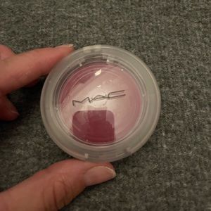 Mac blush